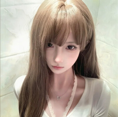 权威女头