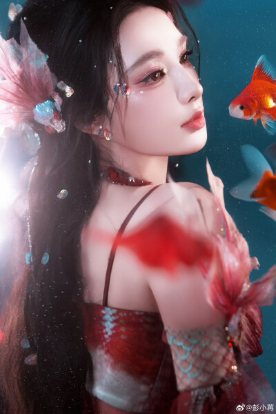 彭小苒