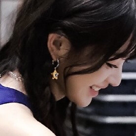 田曦薇