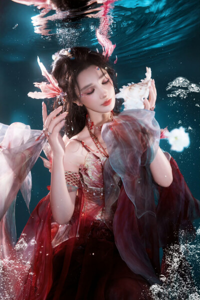 彭小苒