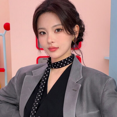 杨超越