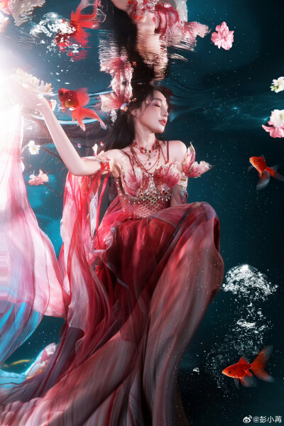 彭小苒