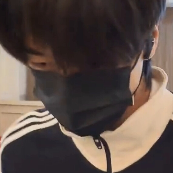 阿迪是那个什么最好的嫁妆吧就是（审核爸爸我错了让我传好不）