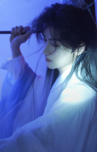 黄俊捷