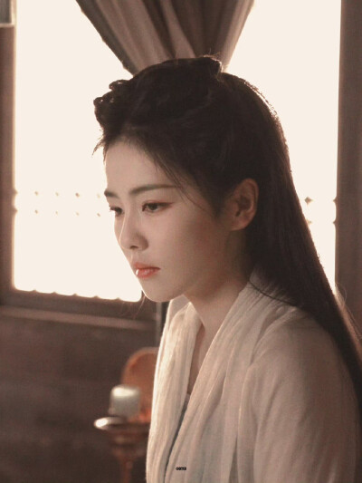 白鹿/李青月 ​​​