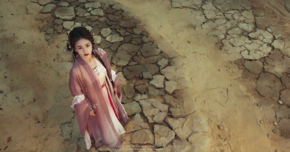 白鹿/李青月 ​​​