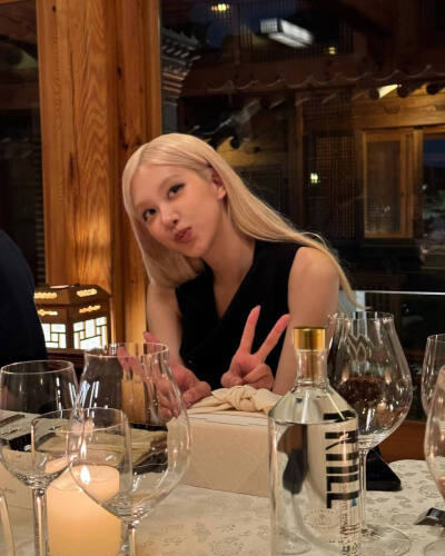 roses_are_rosie