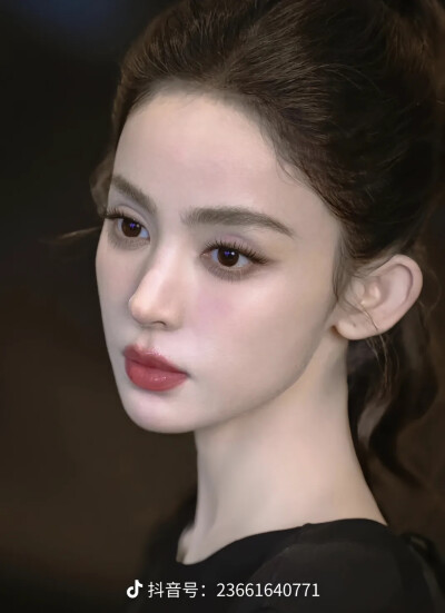美女们(*´ω｀*)