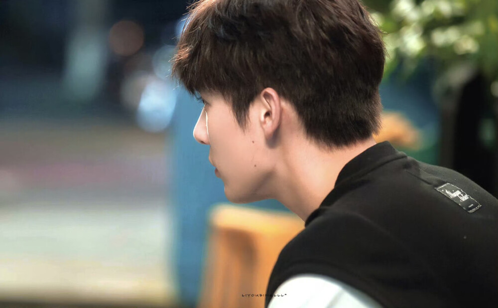 - 陈路周 / 王安宇 。
#陷入我们的热恋# ​​​