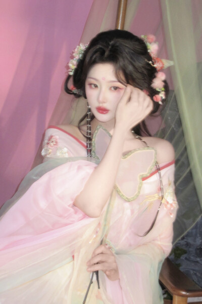 孔雪儿
