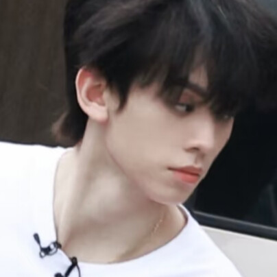 左航