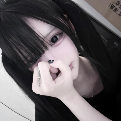 ✰
