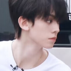 左航