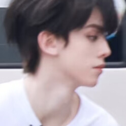 左航