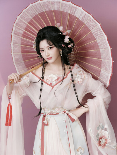 孔雪儿