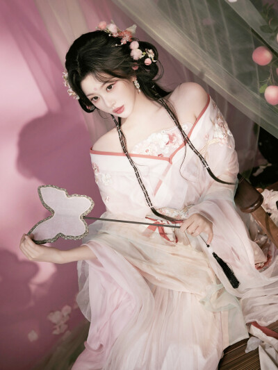 孔雪儿