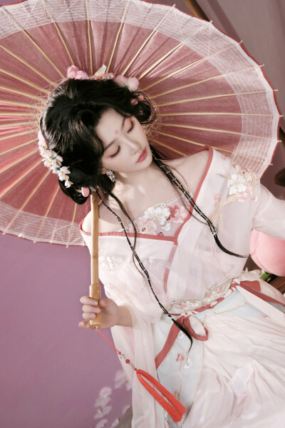 孔雪儿