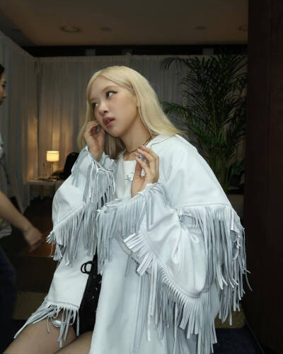 roses_are_rosie