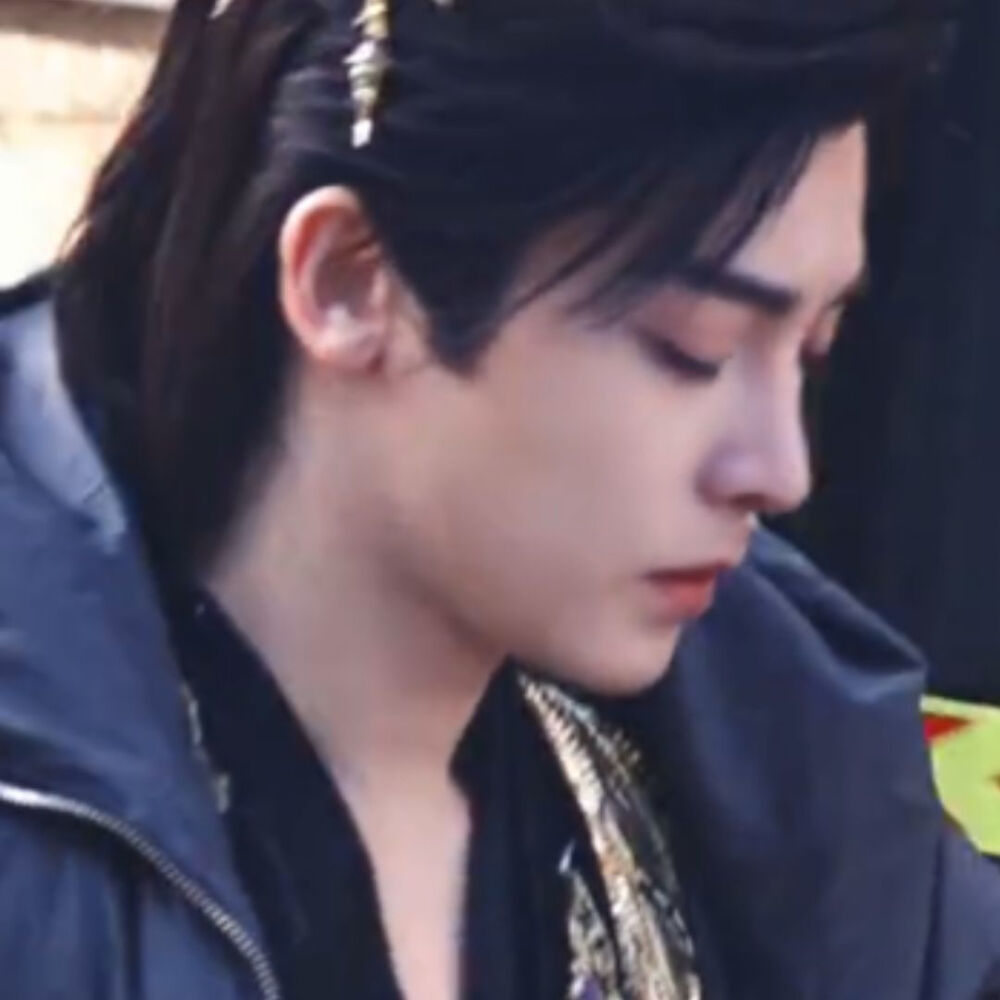 凉夜晚秋倚门回首