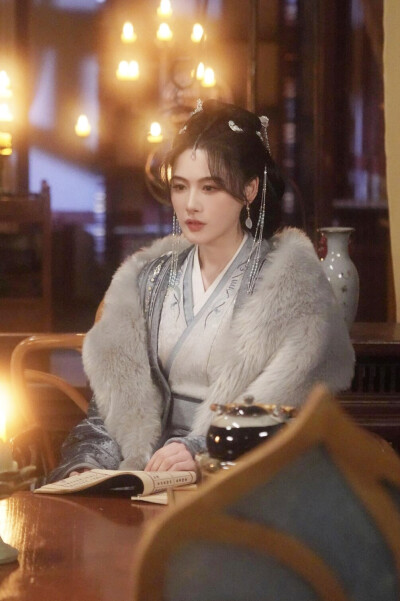 愿为美人奴 云卿