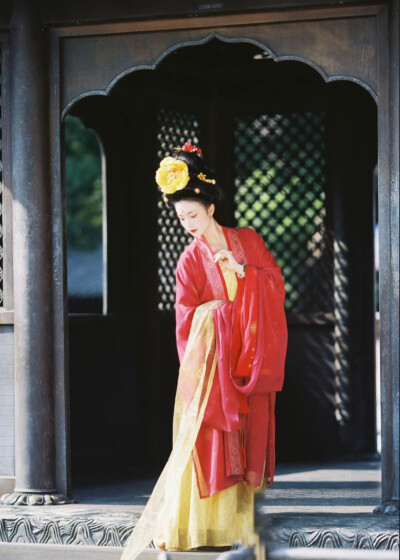 国色芳华