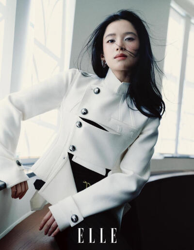 张婧仪