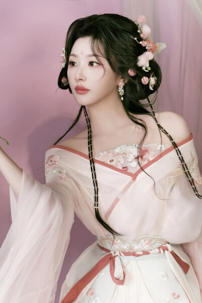 孔雪儿