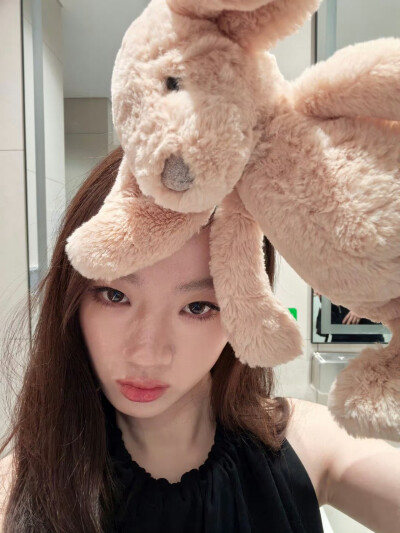 单依纯
