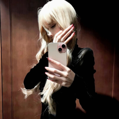 权威女头