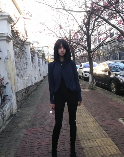 井川里予和小南