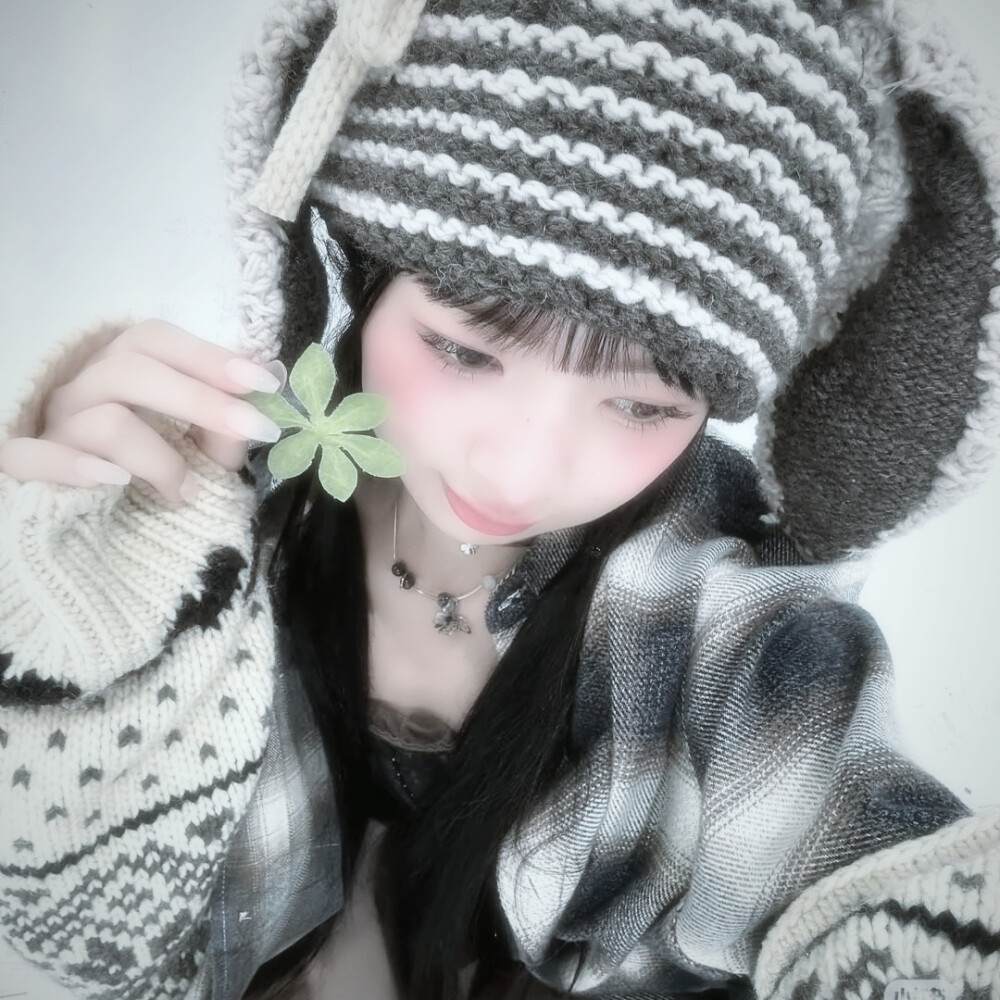 ◤幸运草拿铁☆
直井怜