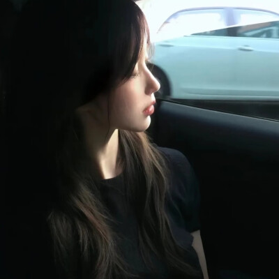 权威女头