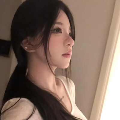 权威女头