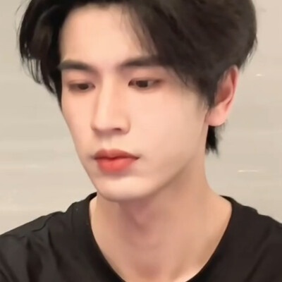 大概就是我闺蜜要凌水=1吧