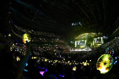 宋亚轩刘耀文时代少年团