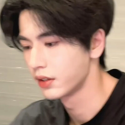 大概就是我闺蜜要凌水=1吧