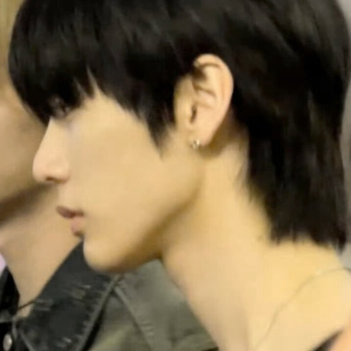 当我抱住你的时候你就像个刺猬