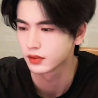 大概就是我闺蜜要凌水=1吧