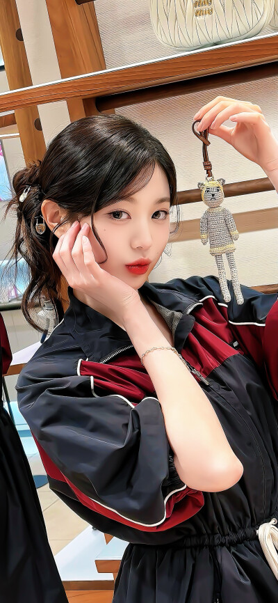 张元英壁纸