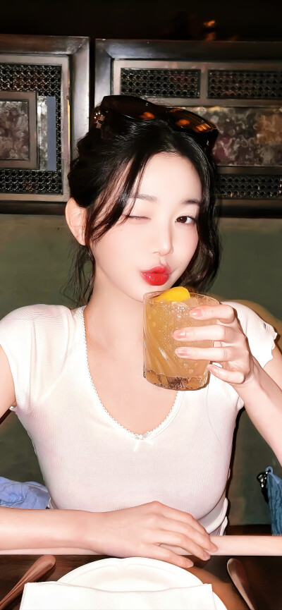 张元英壁纸