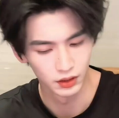 大概就是我闺蜜要凌水=1吧