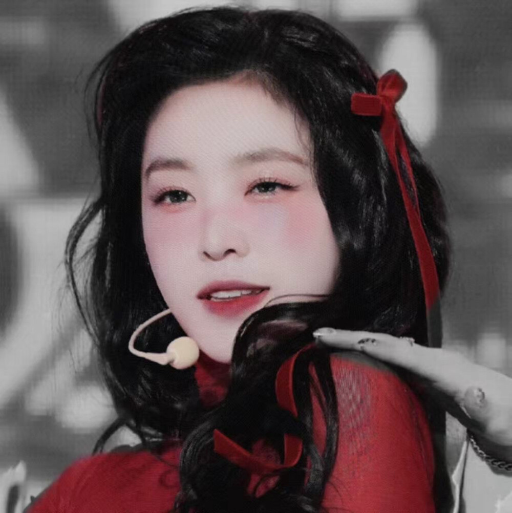 一棵树的长大 需要无数个春天的凋敞