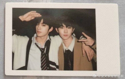 宋亚轩刘耀文时代少年团