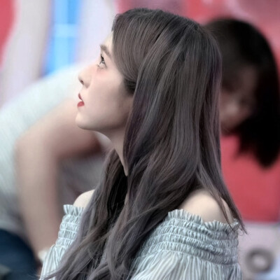  ：Bellis藏一枝铃花、垂涤下