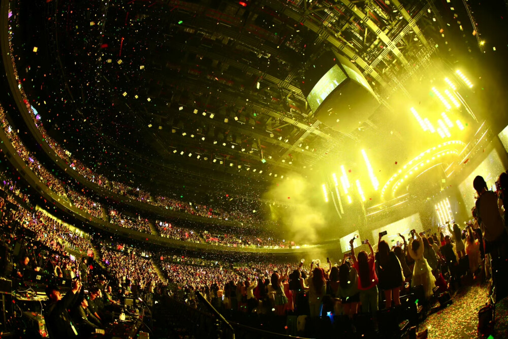 宋亚轩刘耀文时代少年团