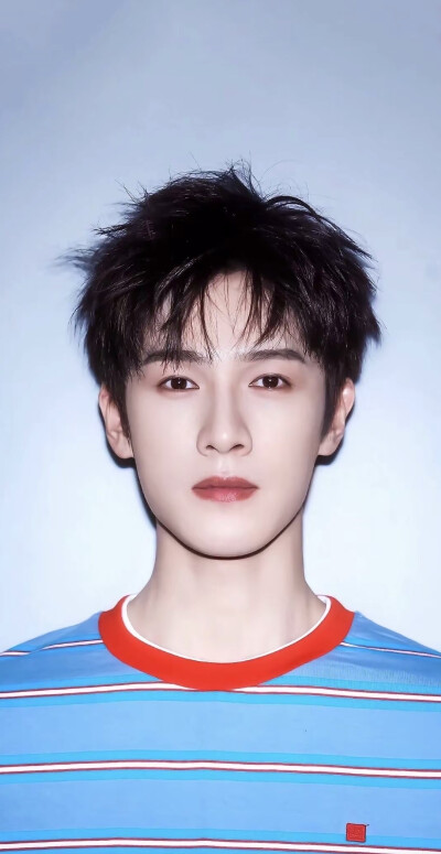 李昀锐