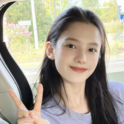 张婧仪