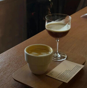 背景；壁纸；文字控