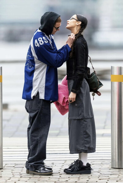 BY爱喝可乐的古娜小姐