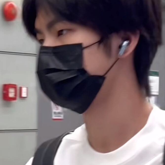 只剩独自一人是你活该